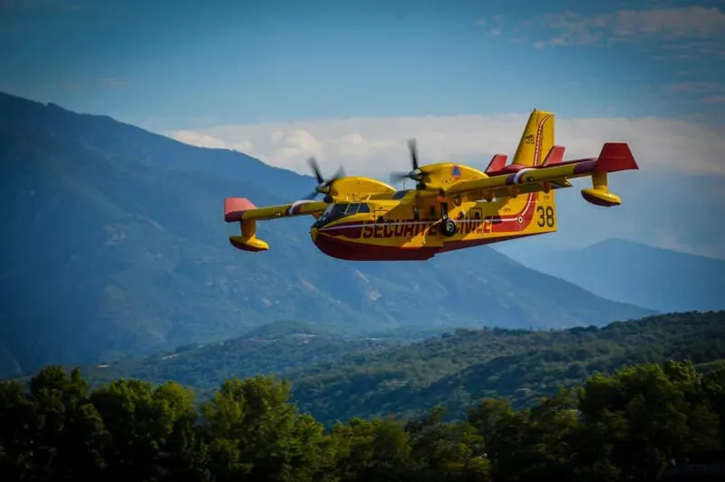 Feux de forêt : ce coup de gueule d'un pilote de Canadair qui dérange